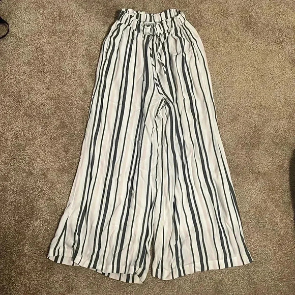 American Eagle Outfitters Pants - American Eagle Pants